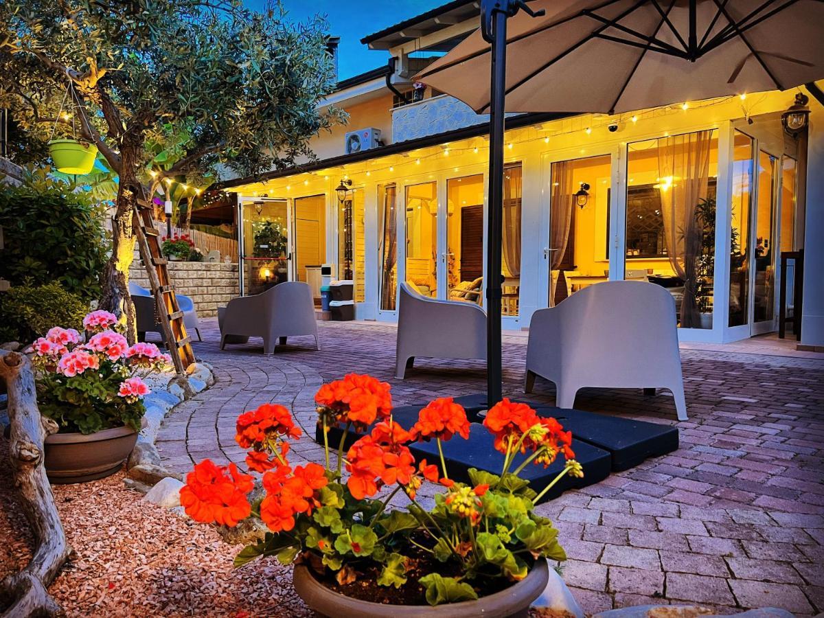 بيسكارا Peperosa In Collina B&B المظهر الخارجي الصورة
